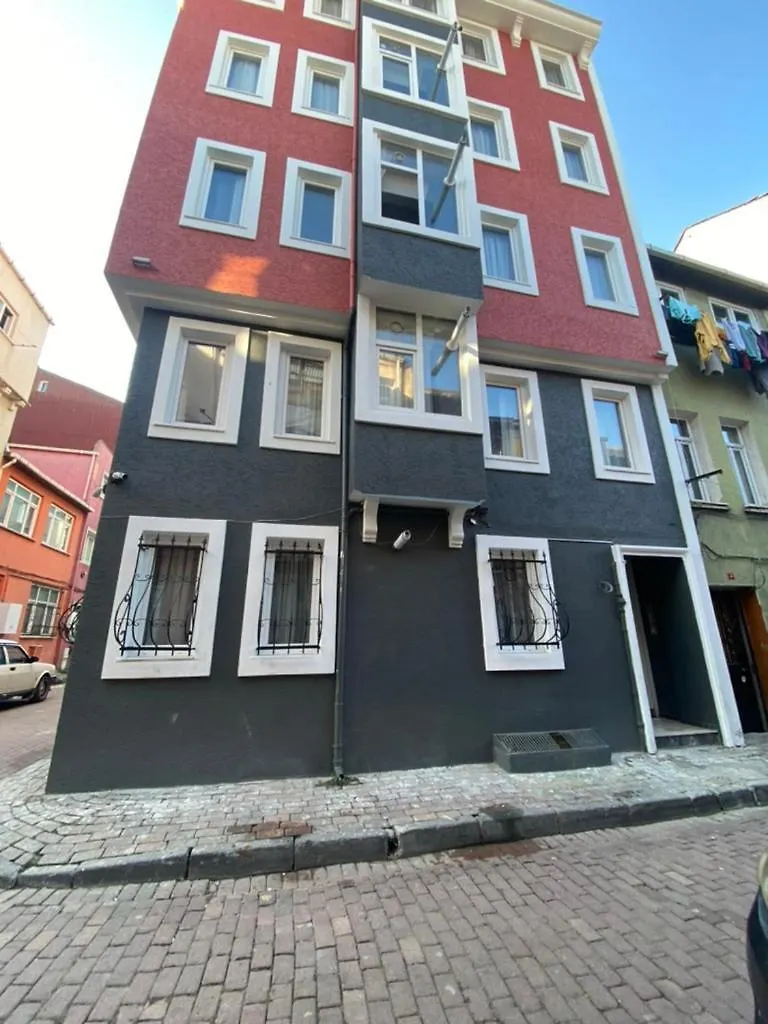 Balat Apartments-Orange And Blue Стамбул Турция